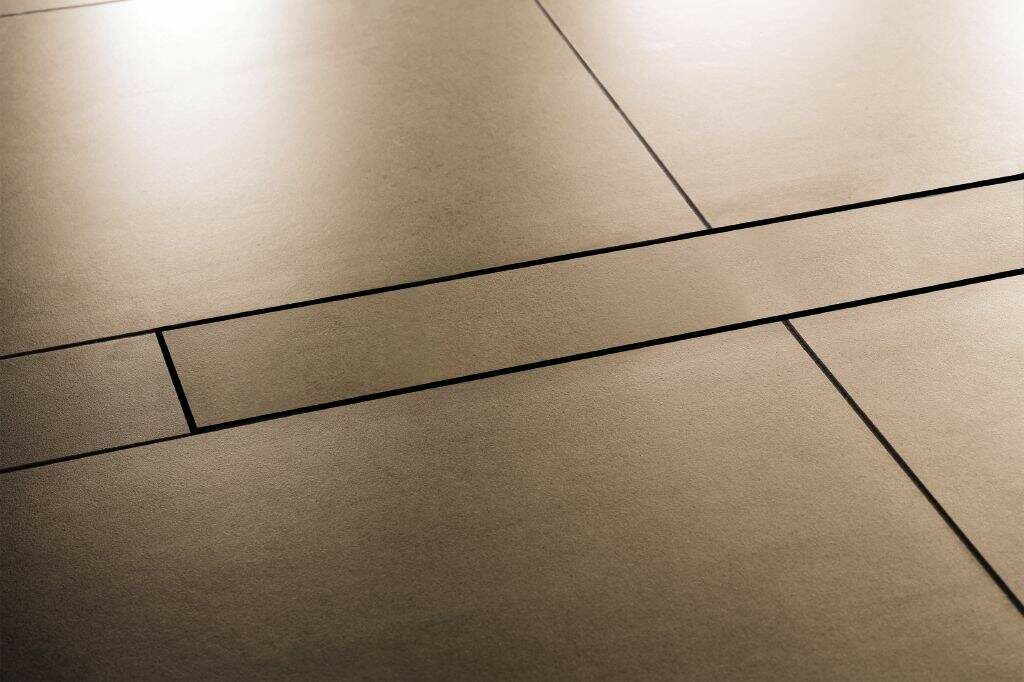 Schluter KERDI LINE D Channel Cover for G3 Drain